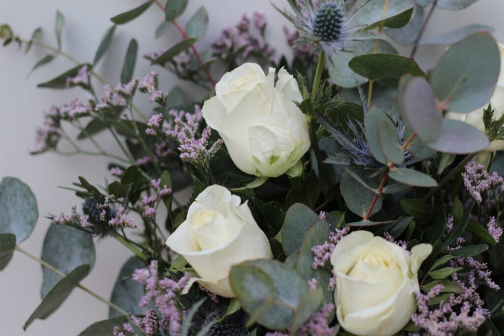 Ramo de Rosas Blancas "Pureza"